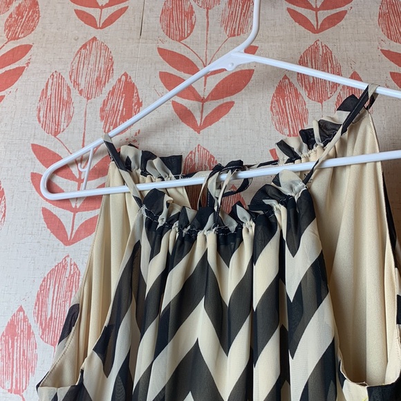 Tacera Dress, size M - Picture 2 of 3